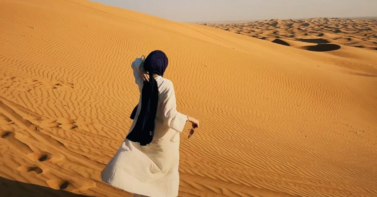 Voyager seule au Maroc : est-ce sûr de camper en solo ?